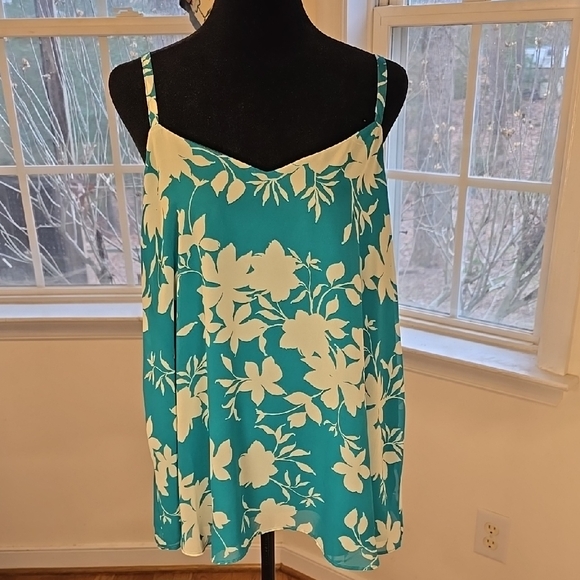 Torrid Sophie Chiffon Swing Cami Teal Shadow Floral Size 0 (12)‎ Large - Picture 1 of 8